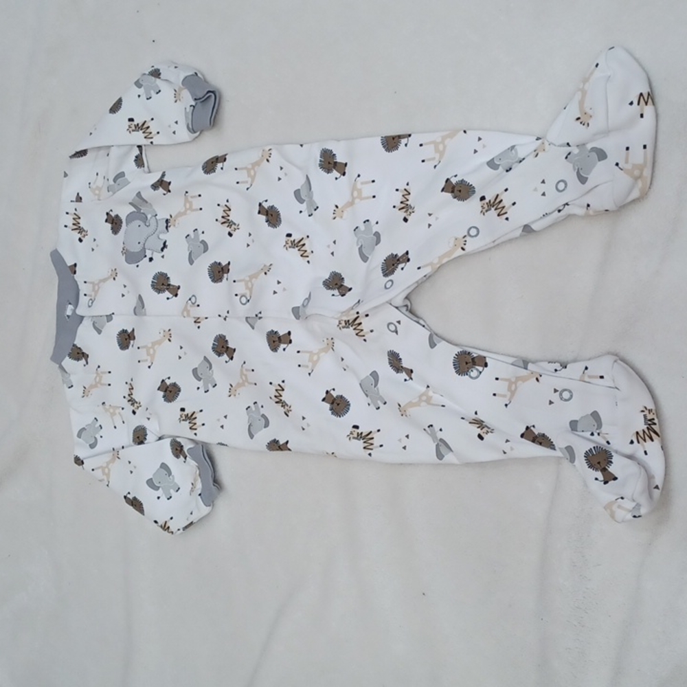 Pekkle onesie size 6 months
